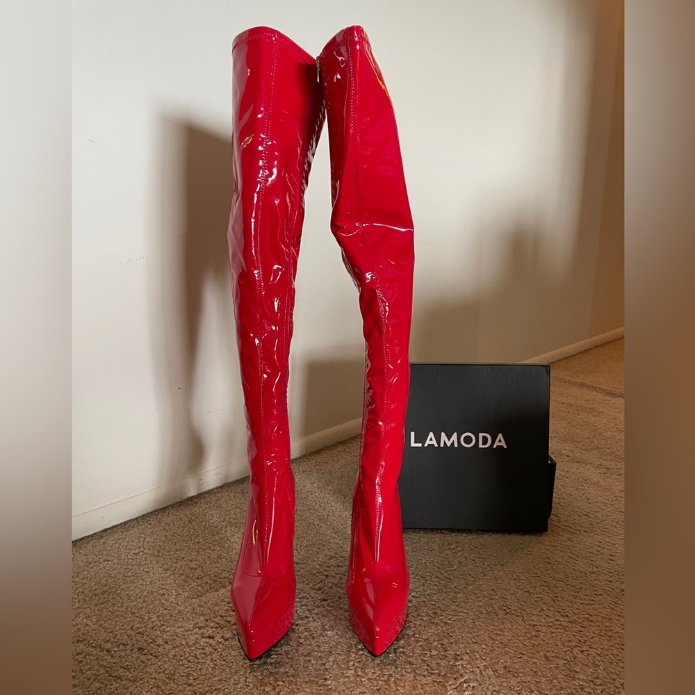 La Moda Thigh High Red Patent Leather Boots